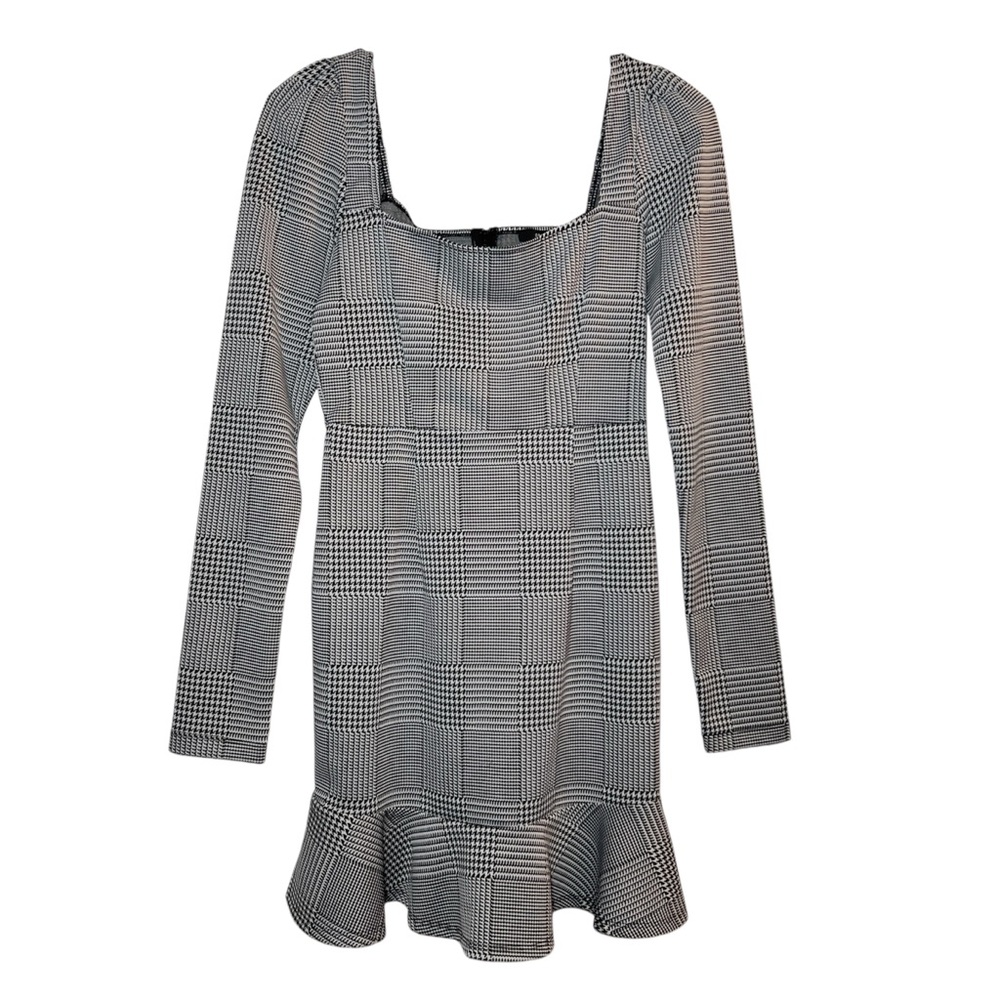 Forever 21 Women’s Houndstooth Long sleeve Square Neck Minidress